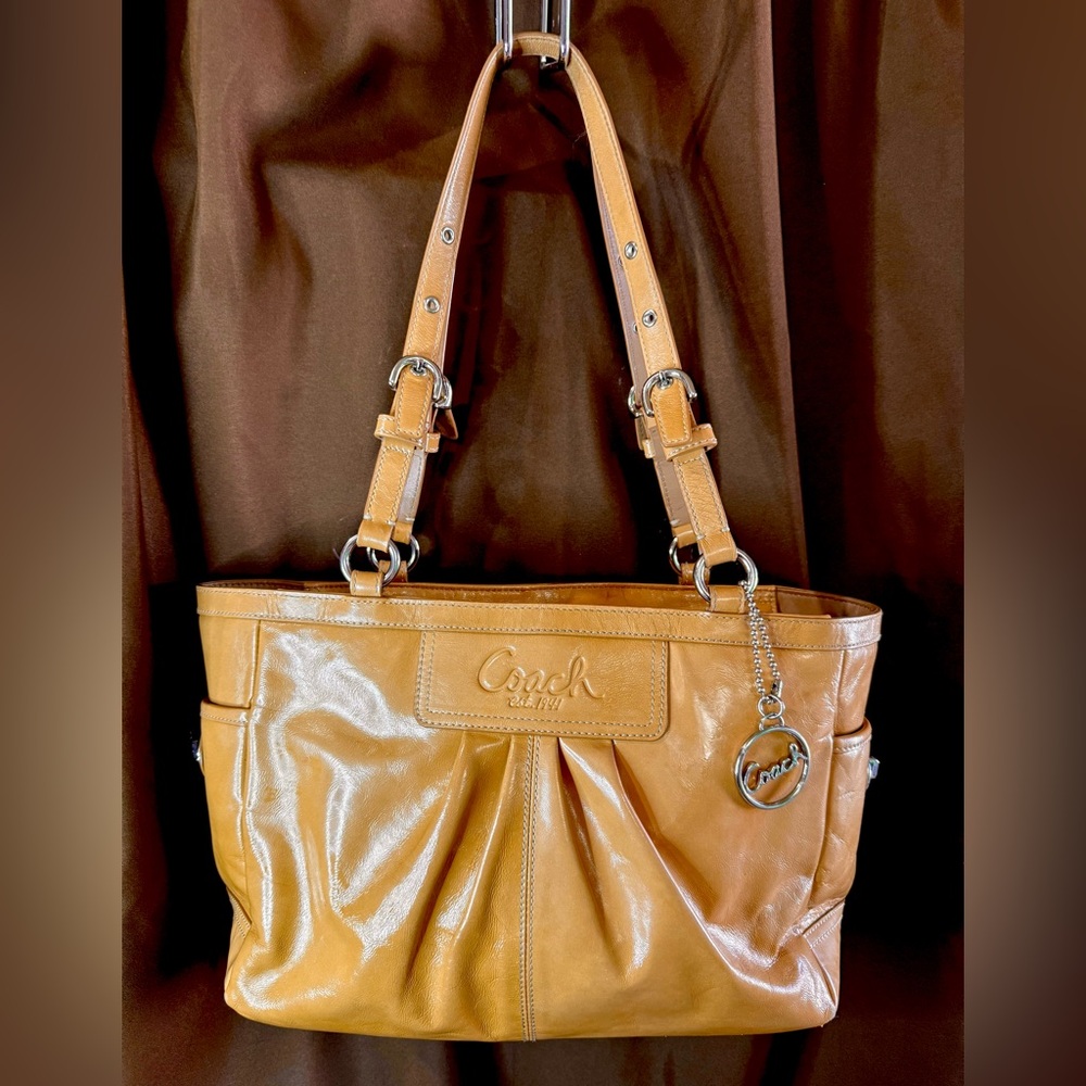 Coach Caramel Leather Shoulder Bag
